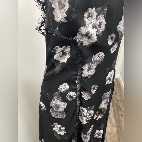 Majorelle Halter Dress - Picture 9 of 15